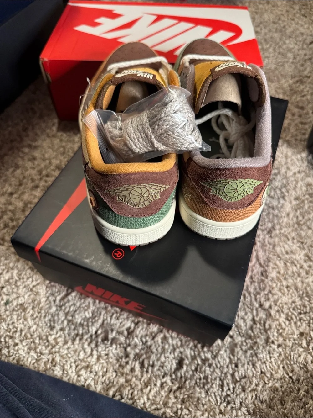 Jordan Men's Multicolor Patchwork Low-Top Sneakers - Brown/Green/Yellow/Tan